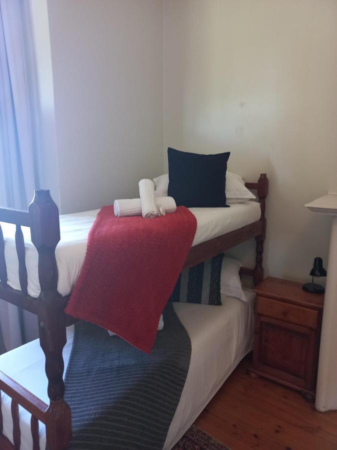 Dreamers Guesthouse - No Loadshedding King William's Town Eksteriør billede