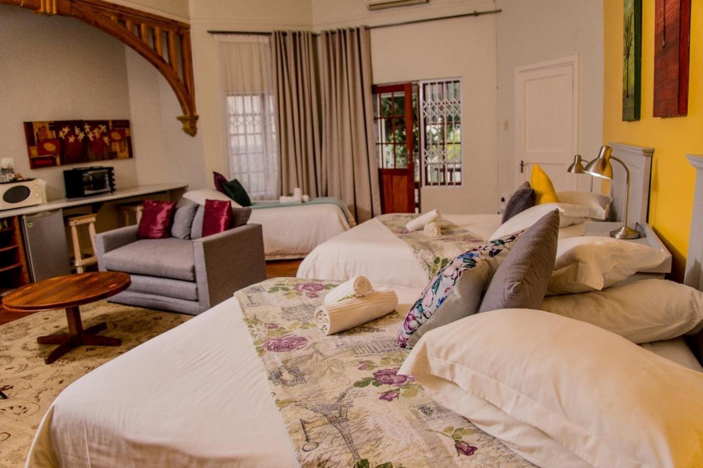 Dreamers Guesthouse - No Loadshedding King William's Town Eksteriør billede